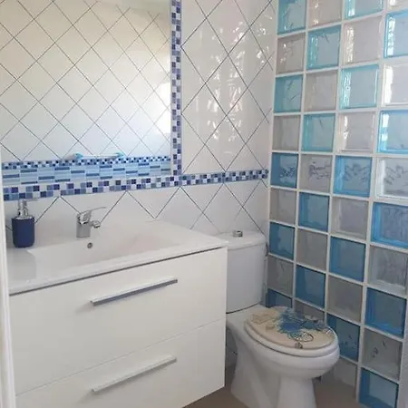 דירה With Balcony And Pools In Playa Paraiso