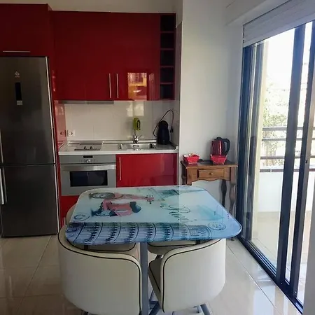 With Balcony And Pools In Playa Paraiso דירה *