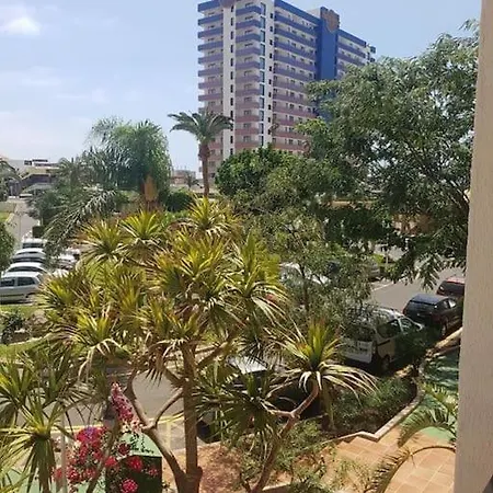 Daire With Balcony And Pools In Playa Paraiso